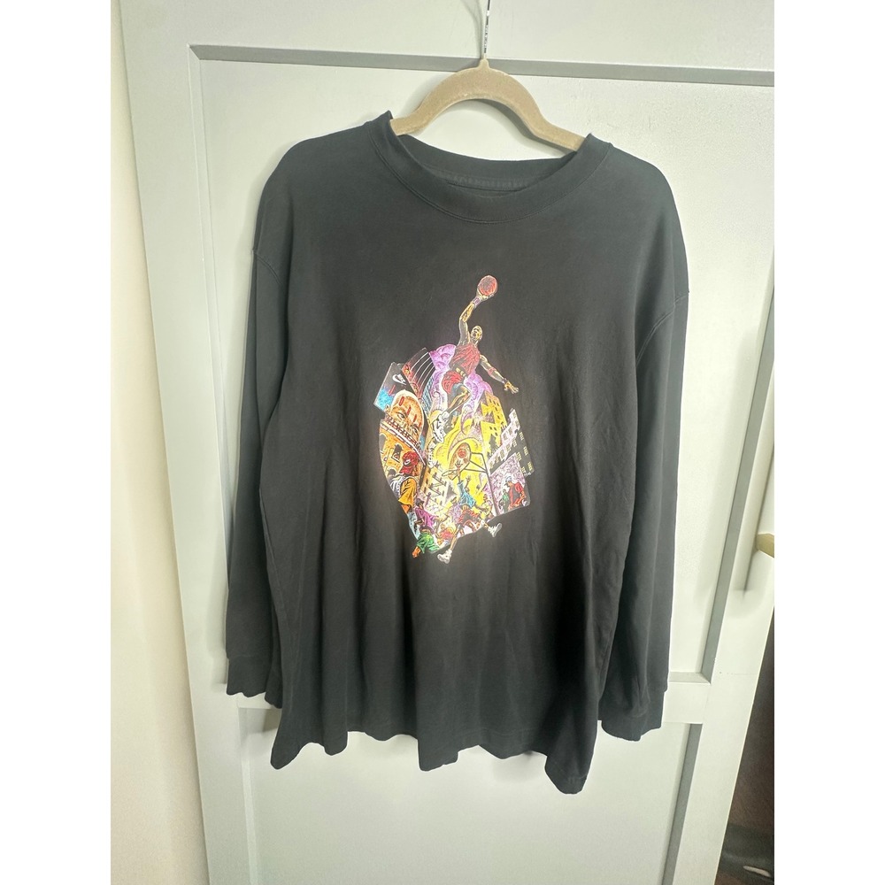 Jordan Mens Long Sleeve Graphic T-Shirt Black Jumpman Cityscape FV7197-010 S